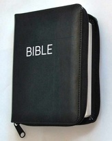 Bible se zipem, umělá černá kůže