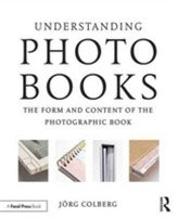  Understanding Photobooks
