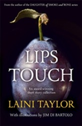  Lips Touch