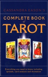  Cassandra Eason's Complete Book Of Tarot