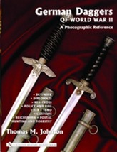  German Daggers of  World War II - A Photographic Reference