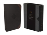 NKJV, Deluxe Reader's Bible, Leathersoft, Black, Comfort Print