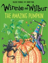  Winnie and Wilbur: The Amazing Pumpkin
