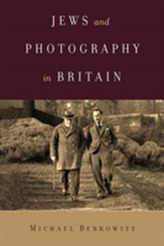  Jews and Photography in Britain