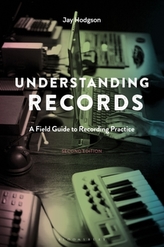  Understanding Records, Second Edition