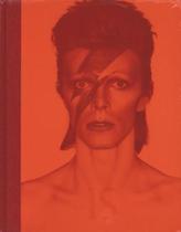 David Bowie Is (Deluxe edition). David Bowie, englische Ausgabe