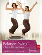 Balance Swing auf dem Mini-Trampolin
