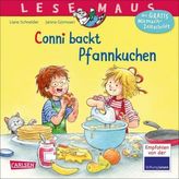 Conni backt Pfannkuchen